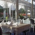 Akzent Hotel Restaurant Altdorfer Hof 