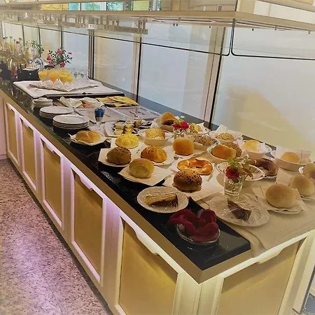 Akzent Hotel Restaurant Altdorfer Hof 
