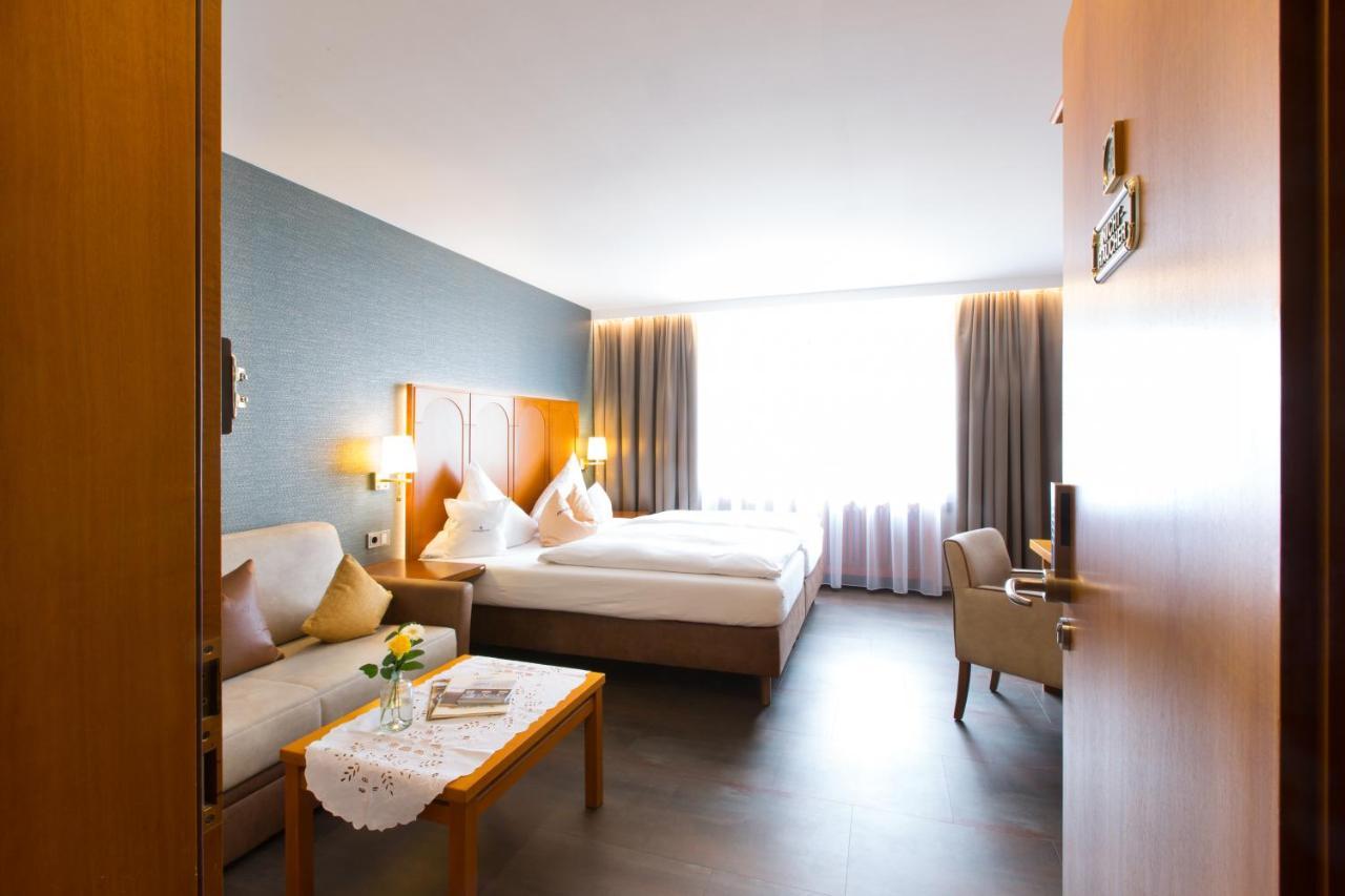 Akzent Restaurant Altdorfer Hof Hotel 4*